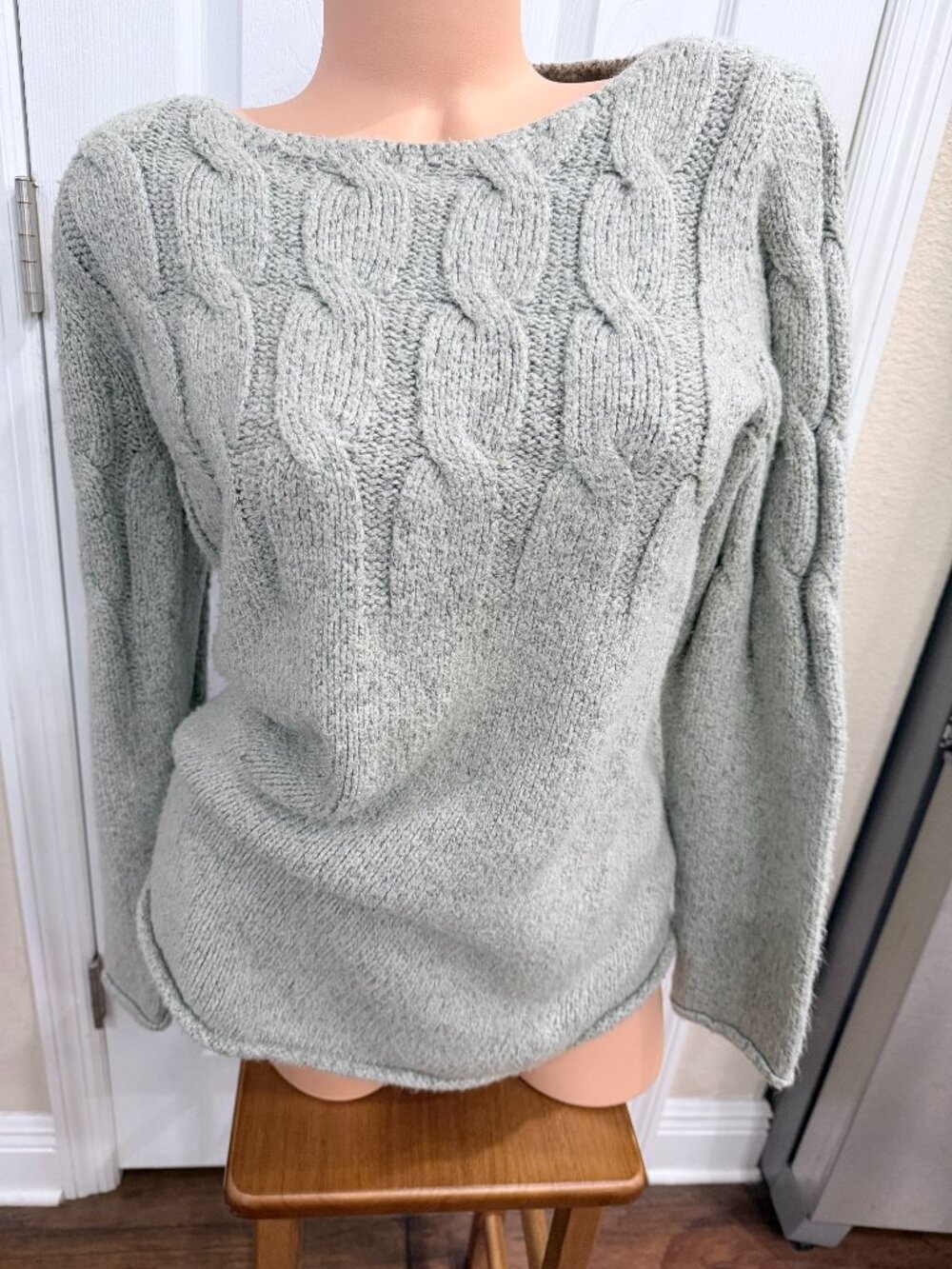 J.Jill Sage Green Cable Knit Boat Neck Sweater Small Soft Cozy Pullover